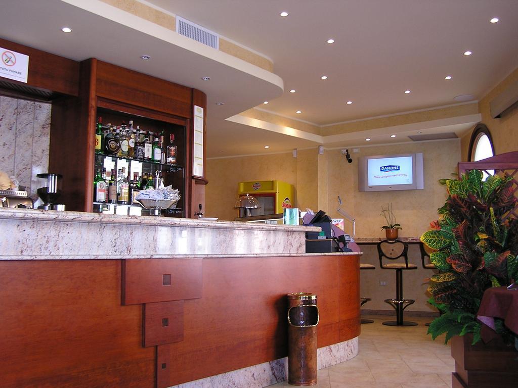 Hotel Mistral Portoscuso Extérieur photo